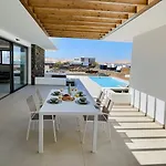 Villa Casa Horizon - Heated Pool With Volcano Sunset Views,