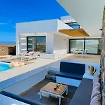 Casa Horizon - Heated Pool With Volcano Sunset Views, *