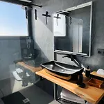 Casa Horizon - Heated Pool With Volcano Sunset Views, Lajares