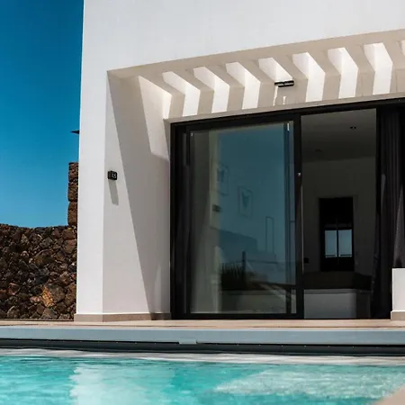 Casa Horizon Heated Pool With Volcano Sunset Views,