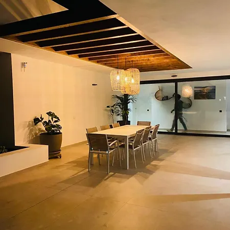Casa Horizon Heated Pool With Volcano Sunset Views, Lajares